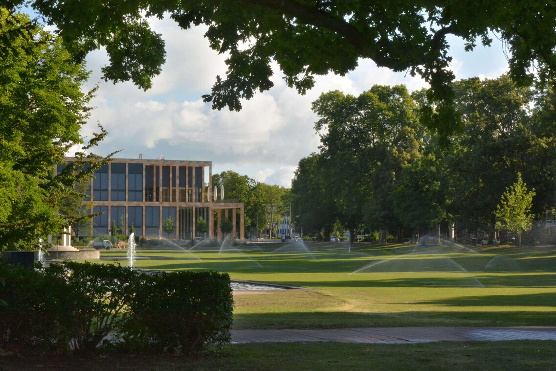 Reisinger Anlagen vor dem Kurhaus
