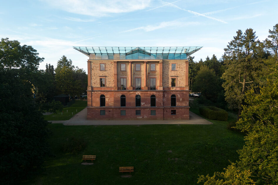 Jagdschloss Platte Außenaufnahme